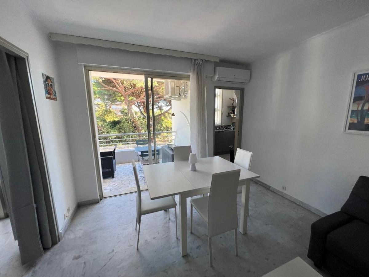 Seafront - Beautiful Flat With Aircon And Comfortable Loggia Vallauris Εξωτερικό φωτογραφία