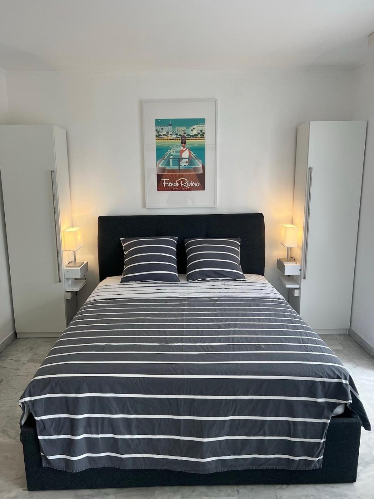 Seafront - Beautiful Flat With Aircon And Comfortable Loggia Vallauris Εξωτερικό φωτογραφία